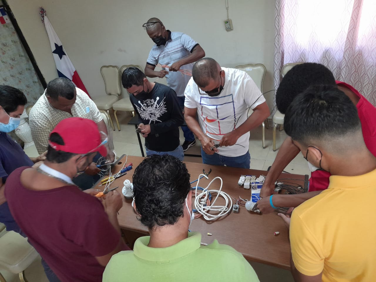 Curso de Electricidad 2