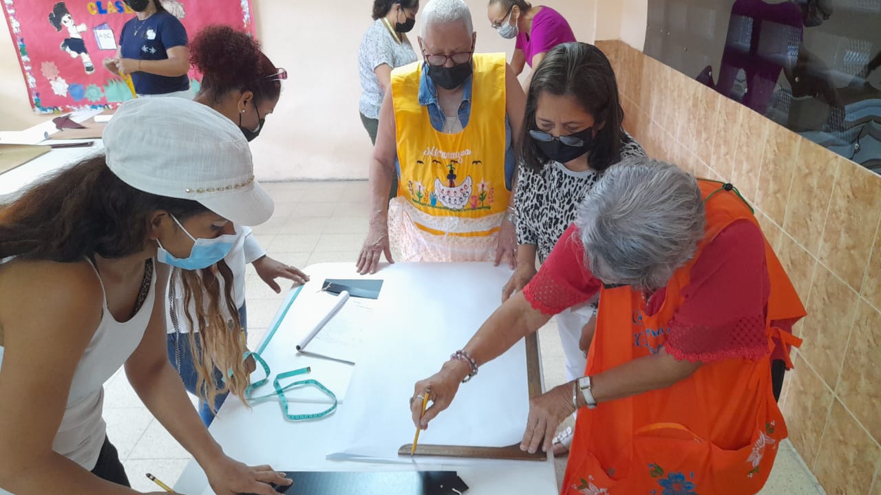 Curso Modistería y Patronaje