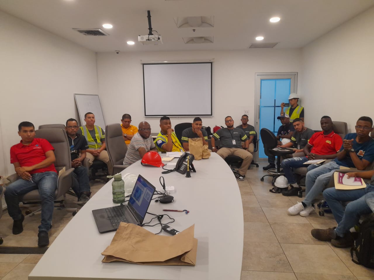 Montacargas Grupo 2 - 4